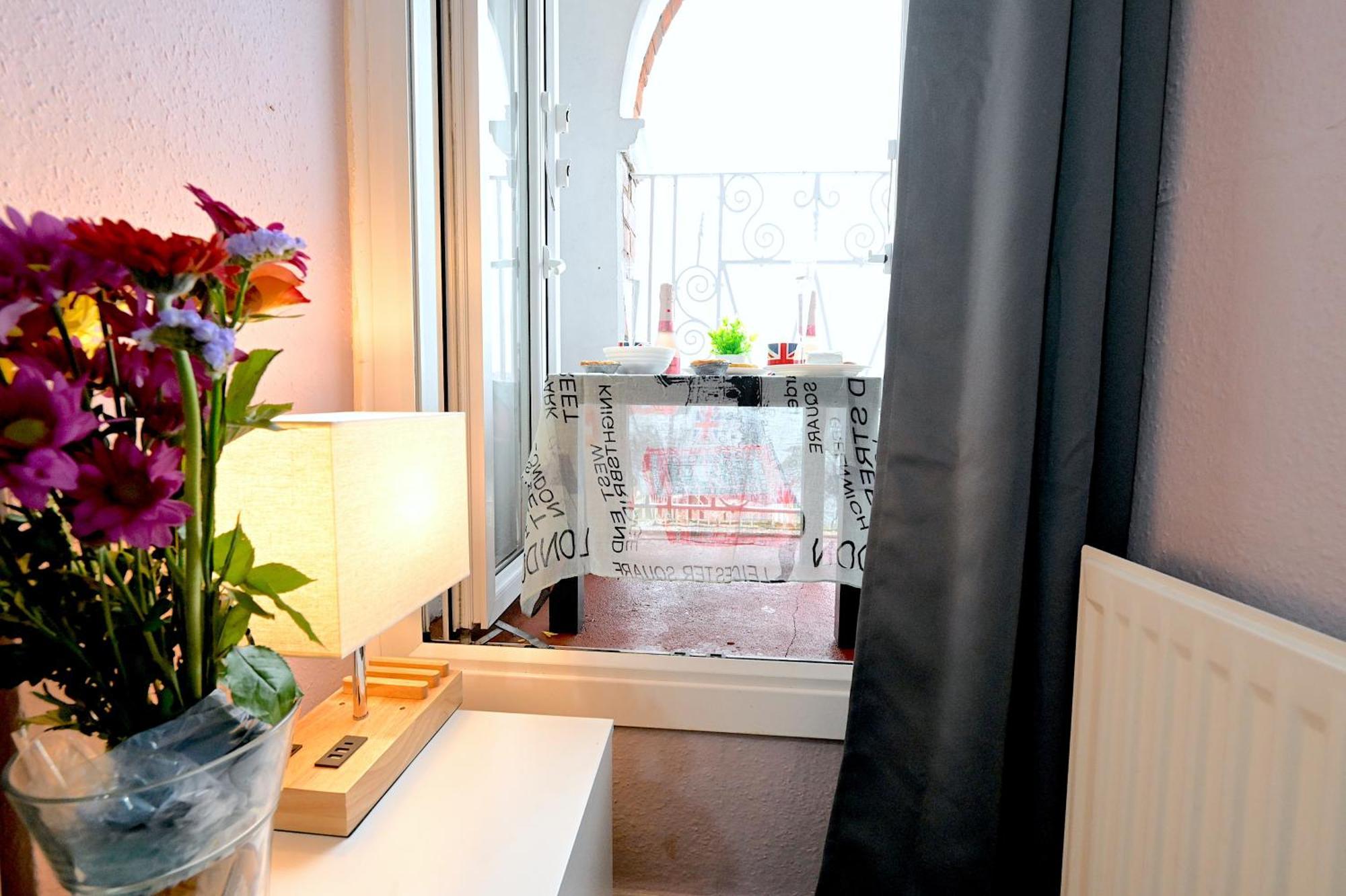 Stunning 3 Bedroom Serviced Flat In North London Londres Exterior foto